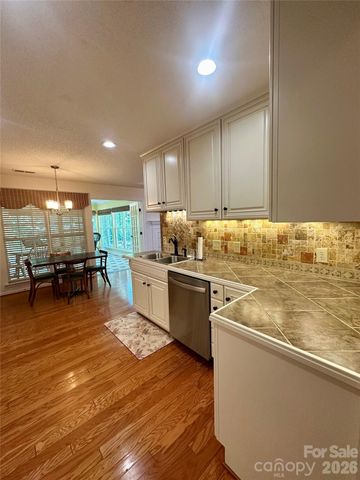 106 Old Willow Road, Mooresville, NC 28115