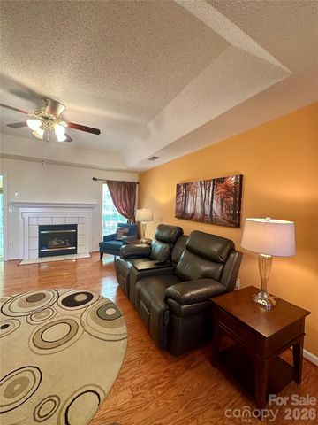 106 Old Willow Road, Mooresville, NC 28115