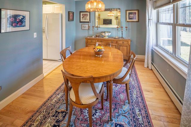 6 Roysann Way, Durham, NH 03824