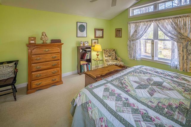 6 Roysann Way, Durham, NH 03824