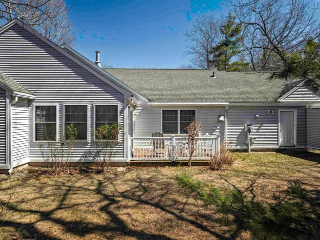 6 Roysann Way, Durham, NH 03824