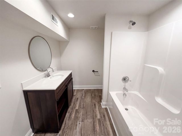 123 Rowe Street, Gastonia, NC 28056