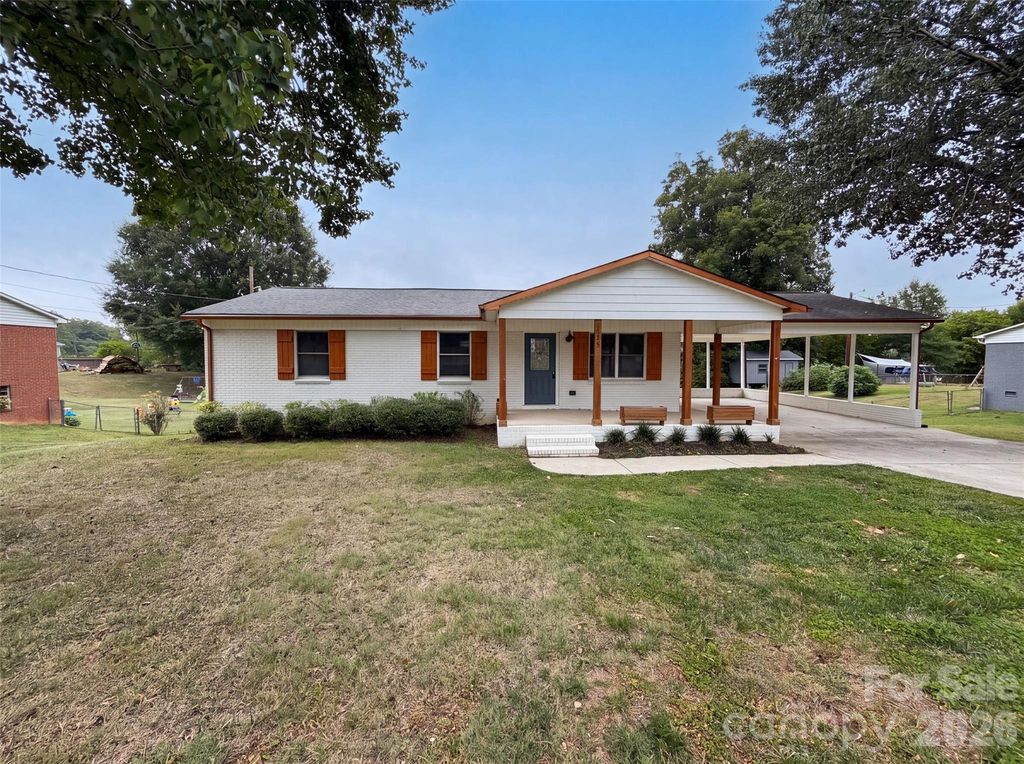 123 Rowe Street, Gastonia, NC 28056