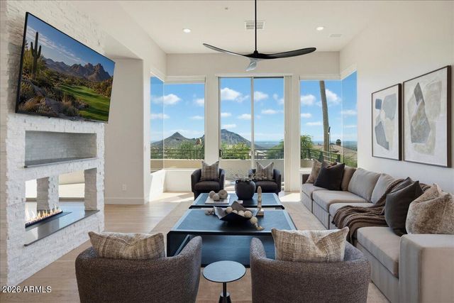 13647 E WINDROSE Drive, Scottsdale, AZ 85259