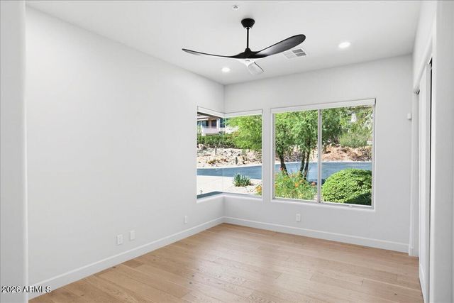 13647 E WINDROSE Drive, Scottsdale, AZ 85259