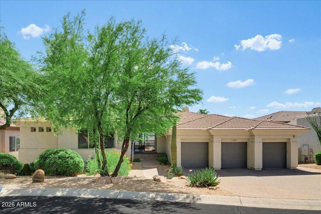 13647 E WINDROSE Drive, Scottsdale, AZ 85259 — photo 3