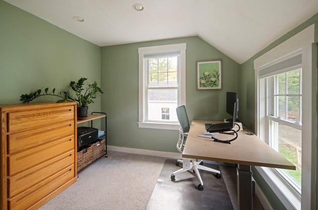 89 Green St, Wakefield, MA 01880