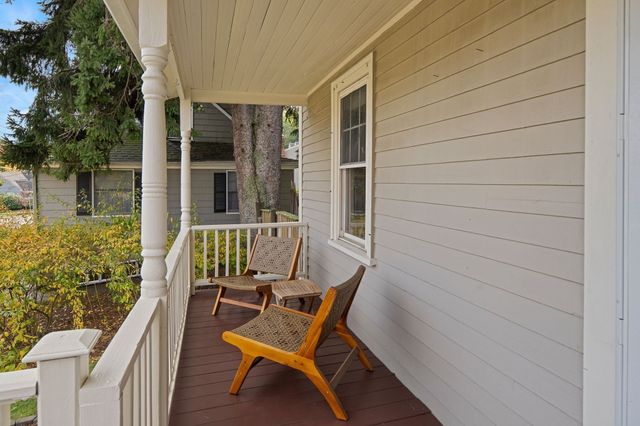 89 Green St, Wakefield, MA 01880