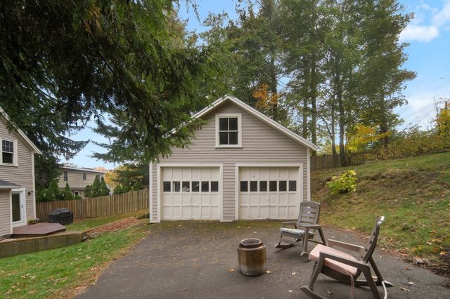 89 Green St, Wakefield, MA 01880