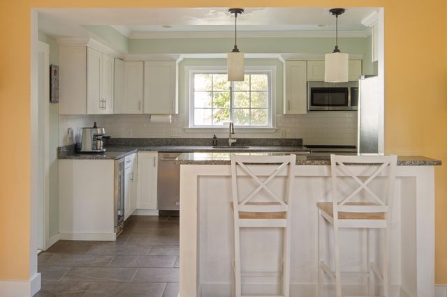 89 Green St, Wakefield, MA 01880
