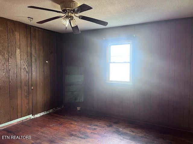 502 Thompson St, Philadelphia, TN 37846