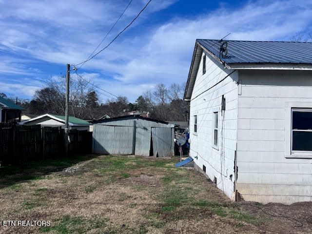 502 Thompson St, Philadelphia, TN 37846