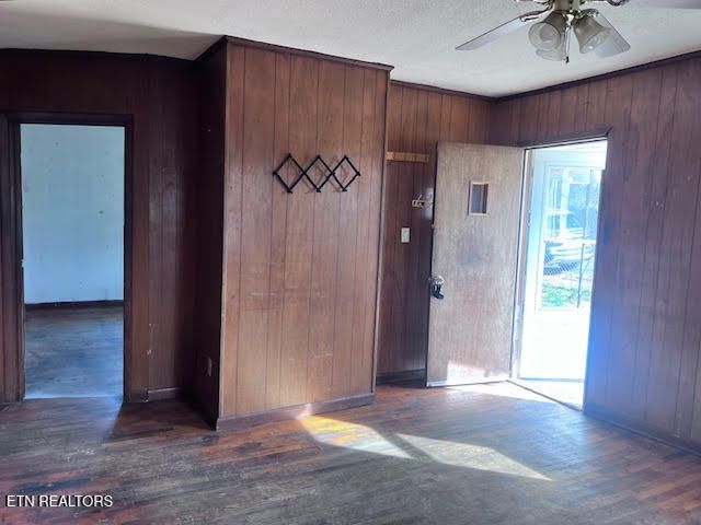 502 Thompson St, Philadelphia, TN 37846