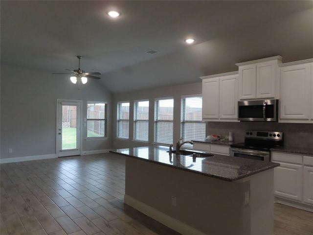 426 Oleander Drive, Royse City, TX 75189