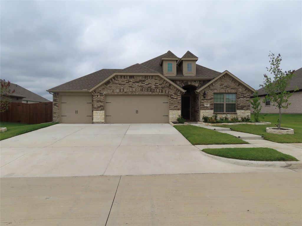 426 Oleander Drive, Royse City, TX 75189