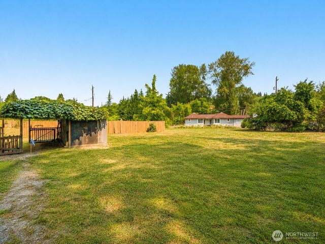 11813 44th Place S, Tukwila, WA 98178