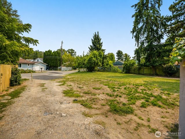 11813 44th Place S, Tukwila, WA 98178