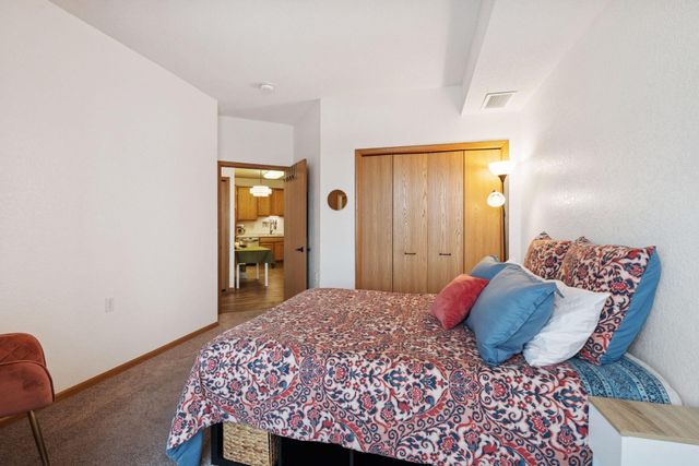 6600 Lyndale Avenue S 400, Richfield, MN 55423