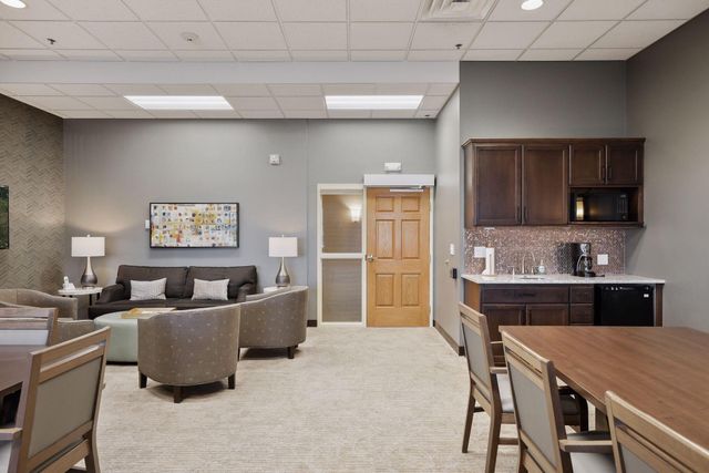 6600 Lyndale Avenue S 400, Richfield, MN 55423