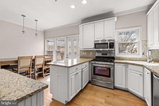 211 W HILL ST, Baltimore, MD 21230