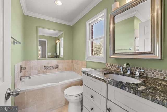 211 W HILL ST, Baltimore, MD 21230