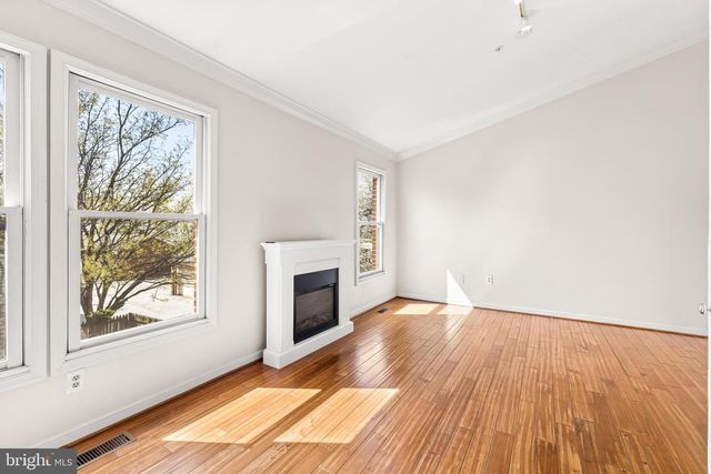 211 W HILL ST, Baltimore, MD 21230