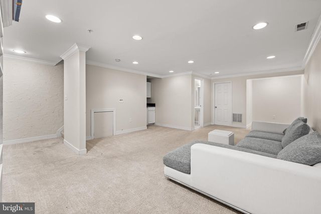 211 W HILL ST, Baltimore, MD 21230