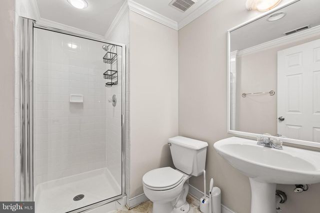 211 W HILL ST, Baltimore, MD 21230