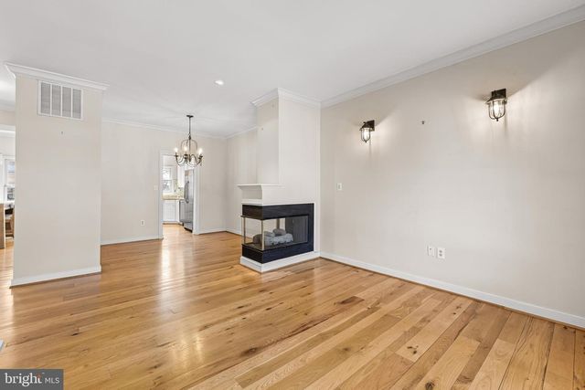 211 W HILL ST, Baltimore, MD 21230