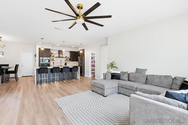30303 Laruns St, Murrieta, CA 92563