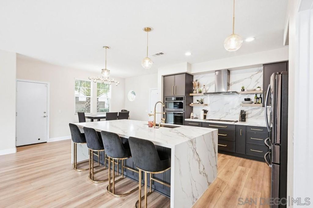 30303 Laruns St, Murrieta, CA 92563