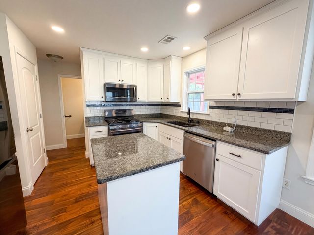 202 Arbor Oaks Drive, Summerville, SC 29485