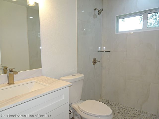 237 Cumquat Road NE, Lake Placid, FL 33852