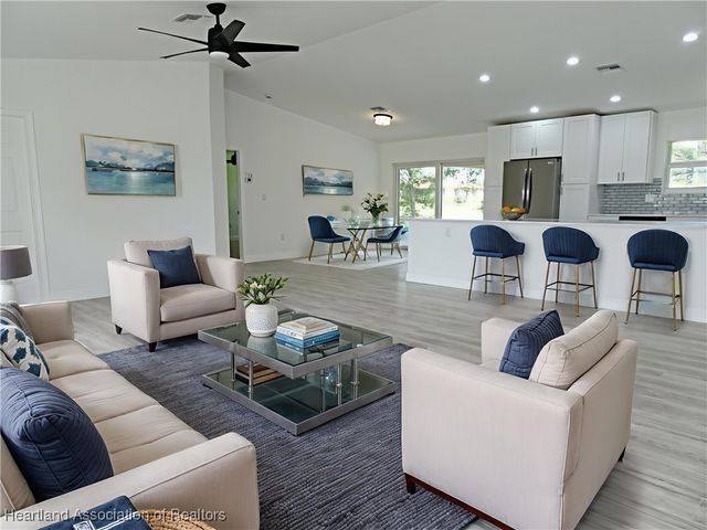 237 Cumquat Road NE, Lake Placid, FL 33852