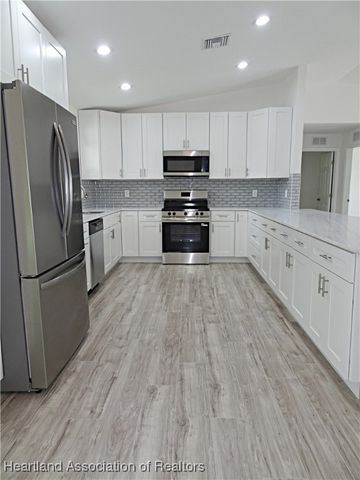 237 Cumquat Road NE, Lake Placid, FL 33852