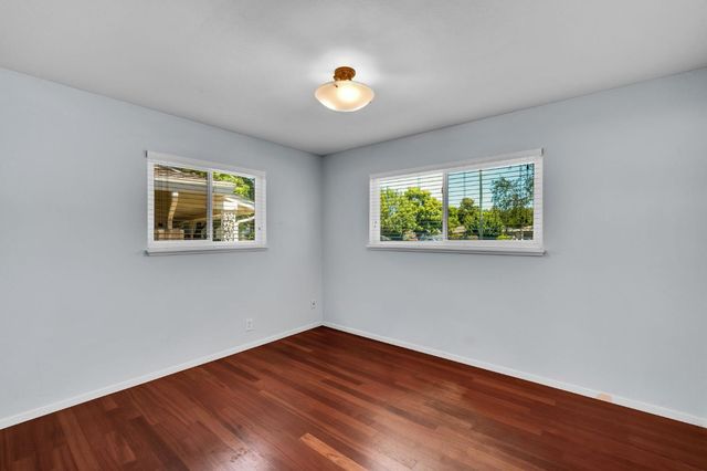 832 Prow Ct, Sacramento, CA 95822