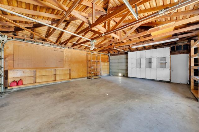 832 Prow Ct, Sacramento, CA 95822