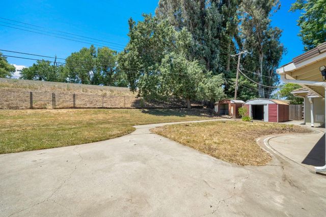 832 Prow Ct, Sacramento, CA 95822