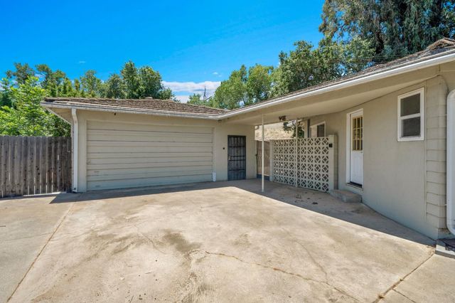 832 Prow Ct, Sacramento, CA 95822