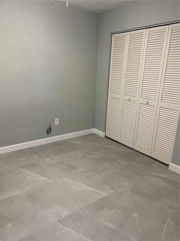 21130 GLADIS AVENUE, Port Charlotte, FL 33952