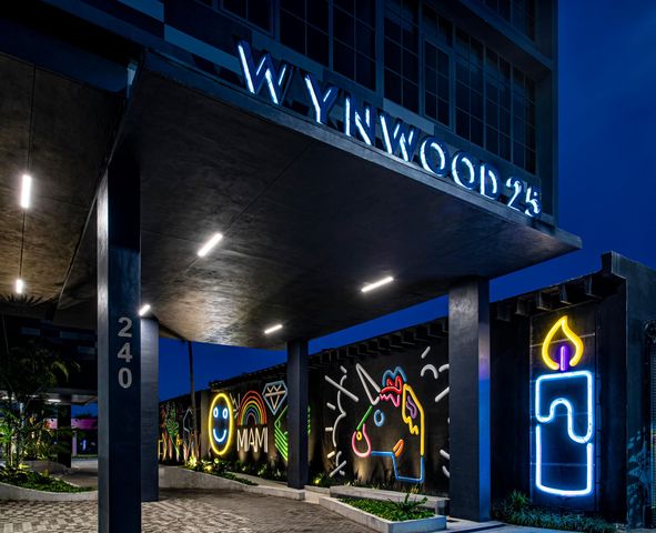 240 NW 25th Street 320, Miami, FL 33127