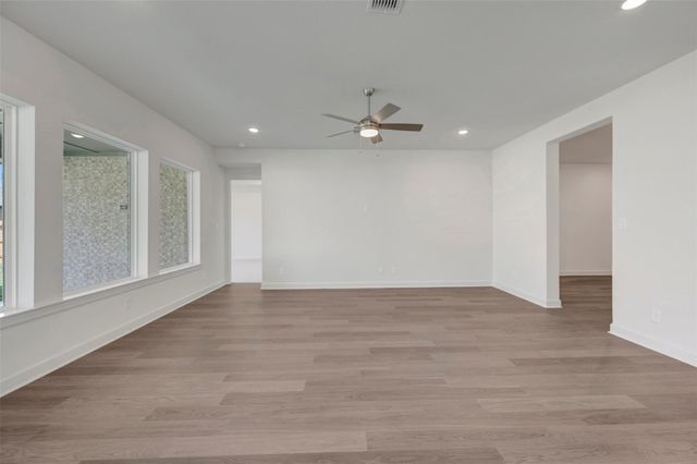 15829 Moran Meadow Street, Conroe, TX 77302