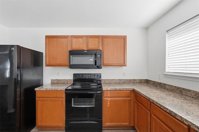 108 Thoroughbred Drive, Krum, TX 76249