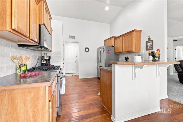 4321 E Tuscany Ave, Nampa, ID 83686