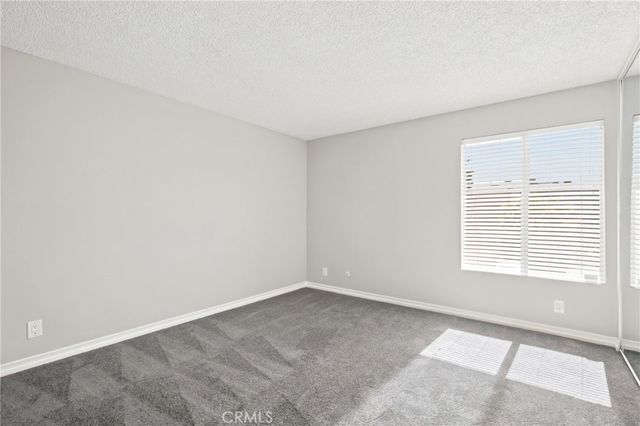 15425 Sherman Way 211, Van Nuys, CA 91406