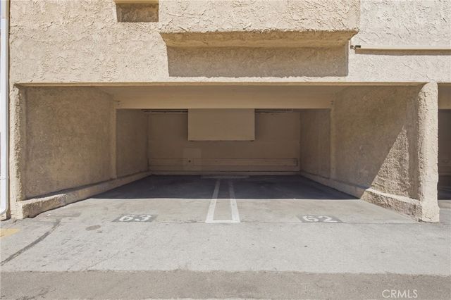 15425 Sherman Way 211, Van Nuys, CA 91406