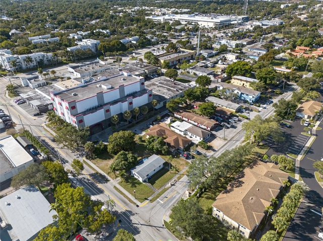 900 NW 2nd St, Fort Lauderdale, FL 33311