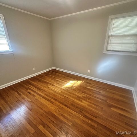 21 Kent Street, Montgomery, AL 36109