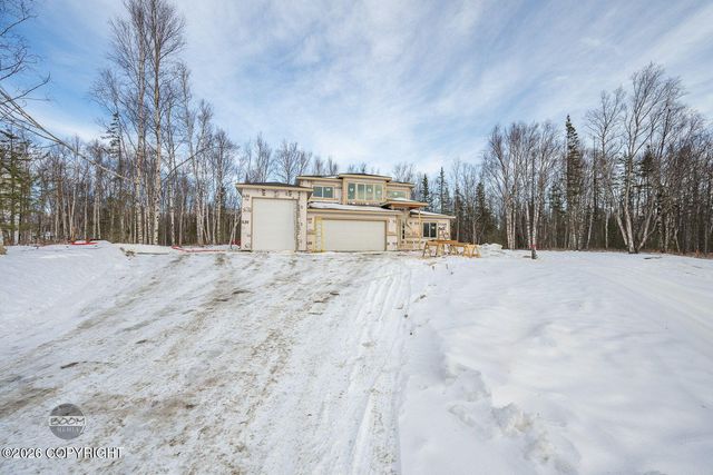 9883 E Ariel Drive, Palmer, AK 99645