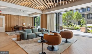 10511 STRATHMORE HALL ST #2B-3B-801, North Bethesda, MD 20852